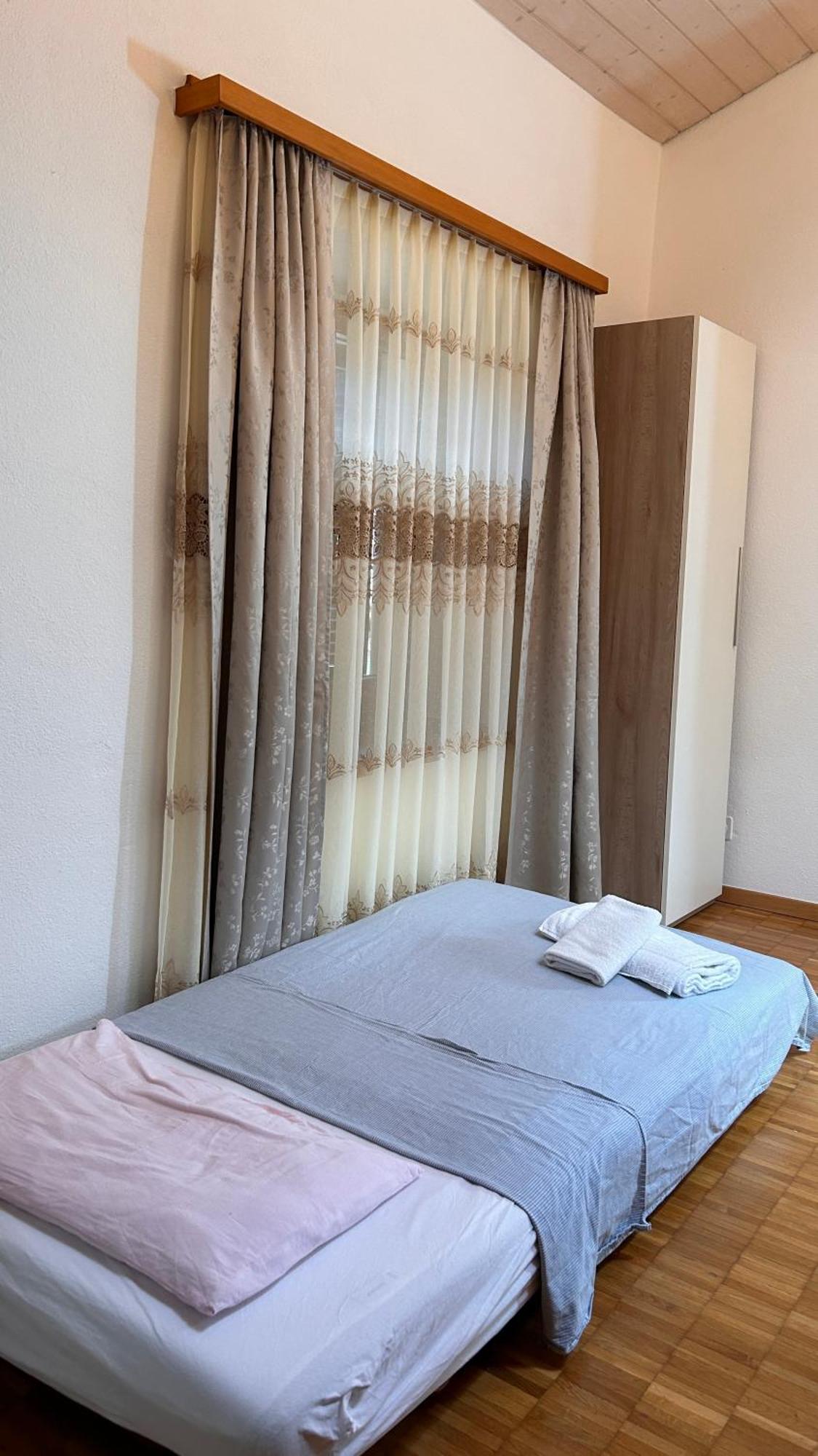 A Hilarious Hideaway In Roveredo Apartman Kültér fotó