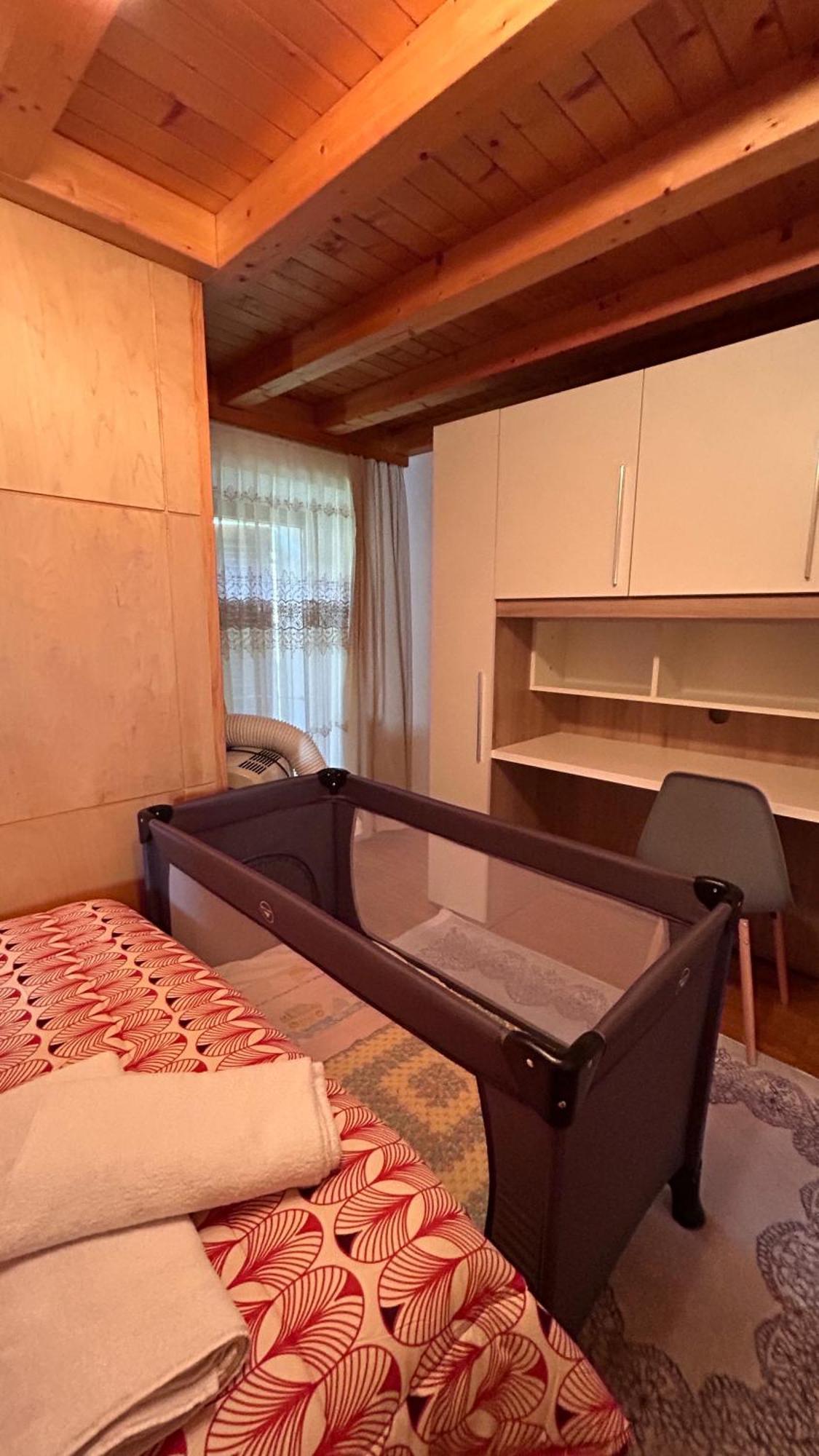 A Hilarious Hideaway In Roveredo Apartman Kültér fotó