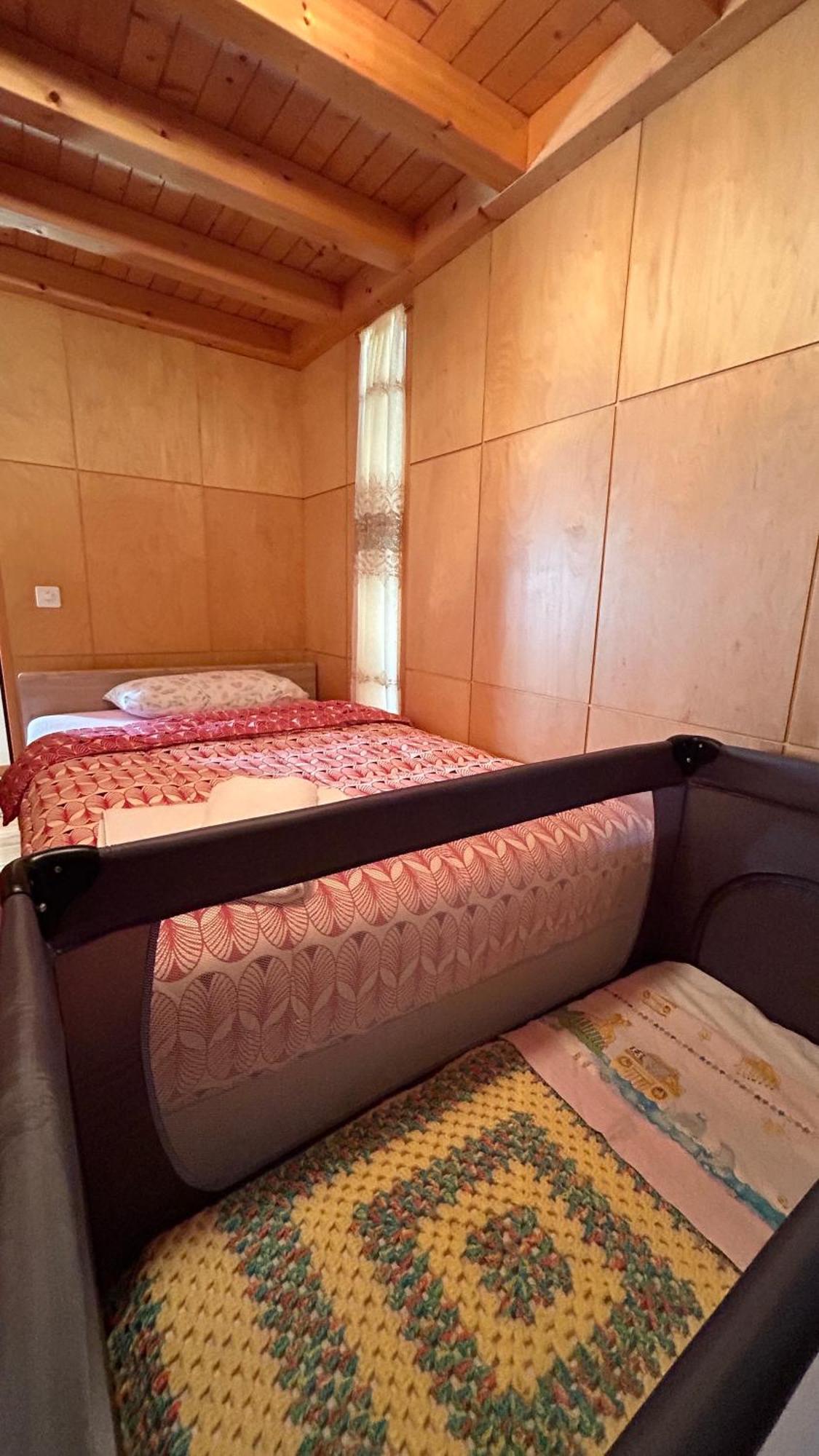 A Hilarious Hideaway In Roveredo Apartman Kültér fotó